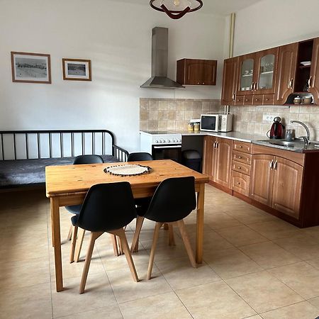 Apartman Aneta Nove Mesto Na Morave Exterior photo